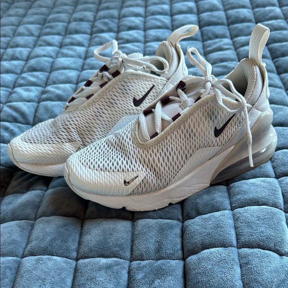 Kids white and purple Nike air max 270 in size 13
